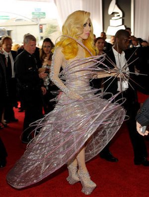 Rt̺-Lady GagaԸ߸Ь