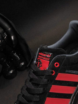 CLOTOӋadidas x Star WarsʿDARKSIDESTARЬع