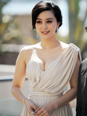 ꩼ{Ӱ LVLȹ߸Ь¶Ըа硰Ů