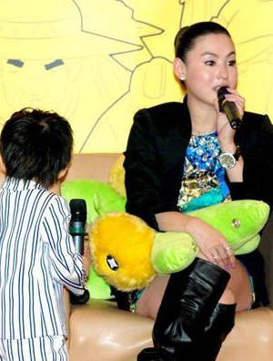 ֥LѥLucasϯǠl ӢĶЦȫ