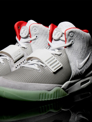 lӋr Nike AIR YEEZY 2 lD