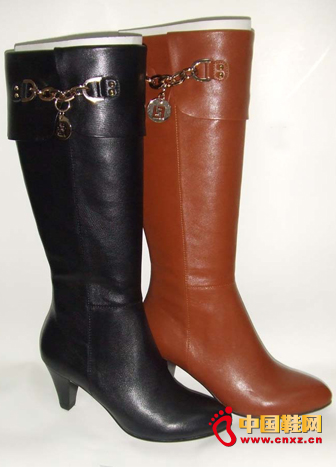 雅迪女鞋時尚,高雅女性魅力