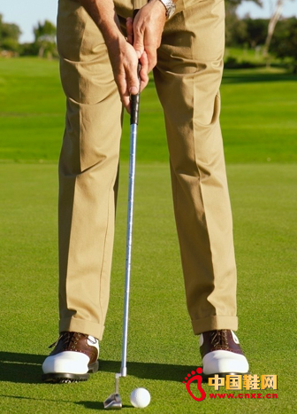 Kikkor品牌高爾夫球鞋在歐洲推出