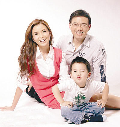 朱迅與神秘男親密同行 被曝與王志婚變已經(jīng)分居