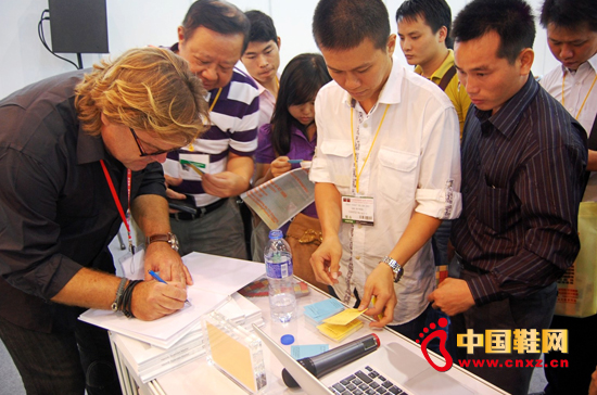 Henrik為第十四屆東莞鞋展專業(yè)研討會拉響首炮