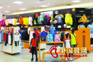 運動鞋服品牌進軍童裝領域正當時