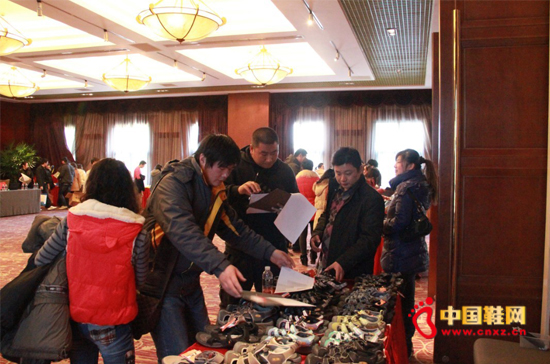 發(fā)布會(huì)展示旗下6個(gè)品牌300多款產(chǎn)品