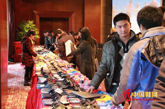 新品受到與會(huì)人員的一致好評(píng)和認(rèn)可