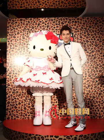 ɳϯMiss Sofi X Hello KittyŮЬl