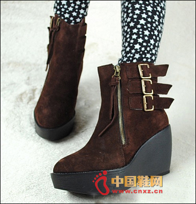 彰顯你的個性~搶眼的華麗復古風格絕對大受歡迎