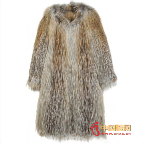 素色皮草大衣