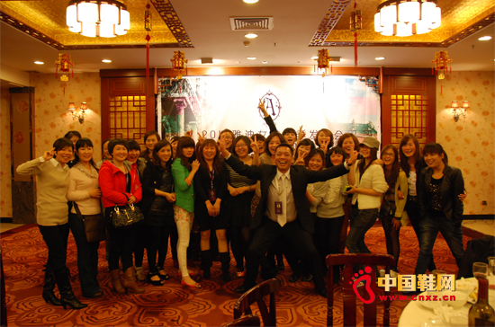 雅迪2012夏季新品發(fā)布會(huì)圓滿落幕(10)