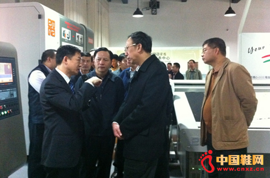 林副省長鼓勵愛瑪爭創世界領先 (2)