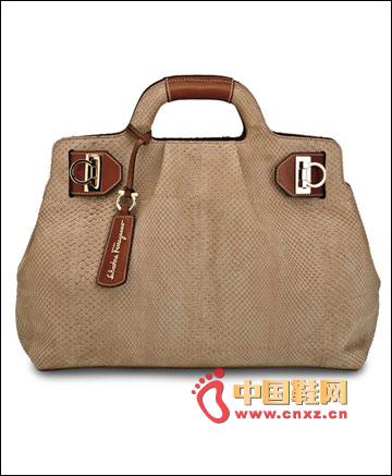 淺棕色動物壓紋手提包