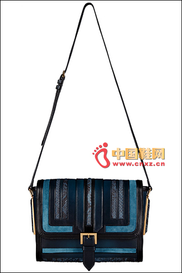 黑底藍(lán)皮革點(diǎn)綴款手袋簡(jiǎn)約好搭