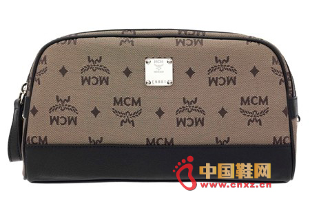 MCM手拿包