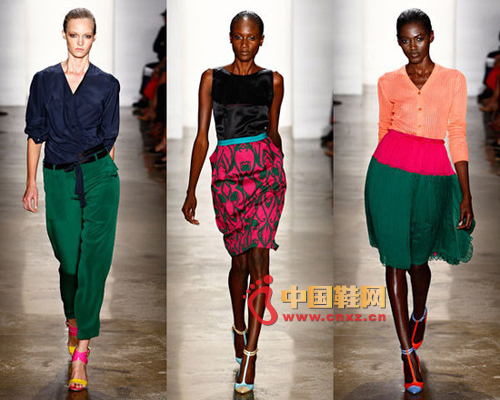 尖頭T字鞋讓品味升級(jí)