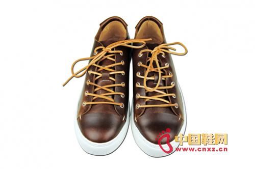 DELUXE TAYLOR馬皮鞋