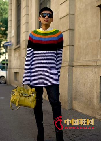 彩虹針織衫