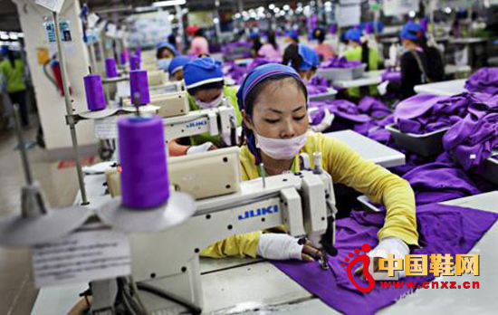 阿迪達斯奧運特許商品生產廠柬埔寨“神州工廠”