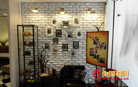 Ї߼ЬƷJACK PENG__չ