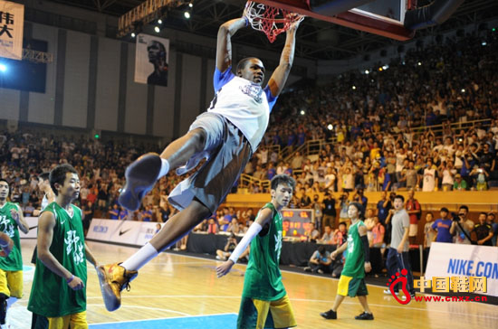 杜蘭特助力耐克