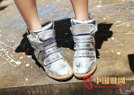 ɫĸߎ\(yn)(dng)Ь{(dio)AϹp