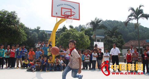 點燃希望助燃夢想 喬丹公益走進廣西林圩