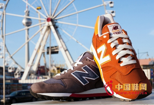 2013괺ļa°ق1300A[