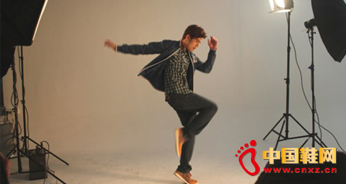  ݔyܽ܂ل2013ʘIN¼oԪ